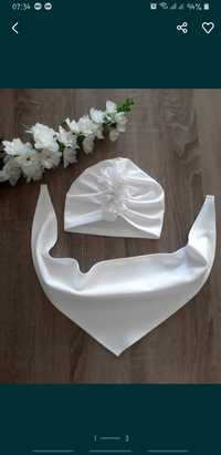 Biały komplecik dla dziewczynki do Chrztu Św czapka turban i chustka