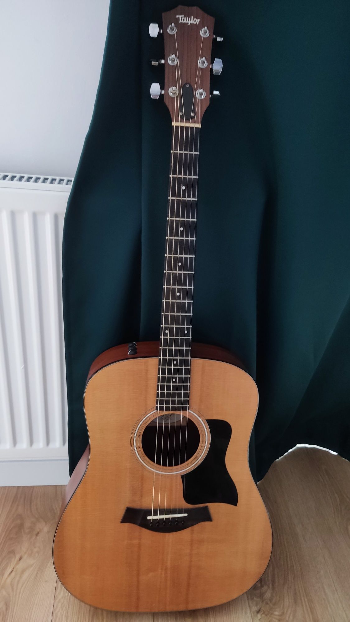 Gitara elektro-akustyczna Taylor 110 e + oryginalny pokrowiec