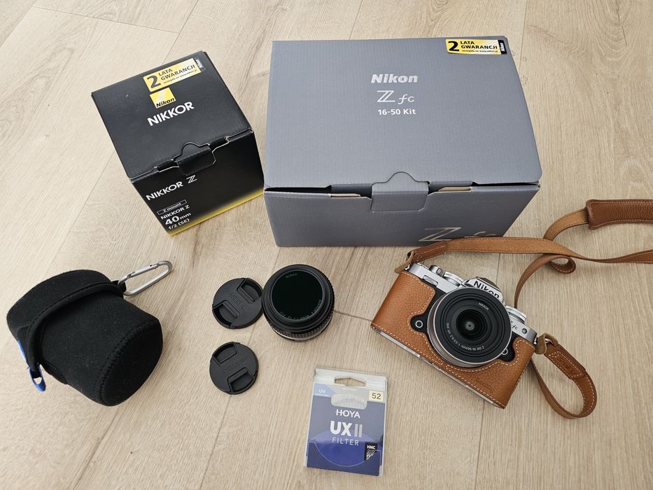 Nikon Z FC. Kit 16-50 + 40mm SE f/2 + Akcesoria | Mały Przebieg