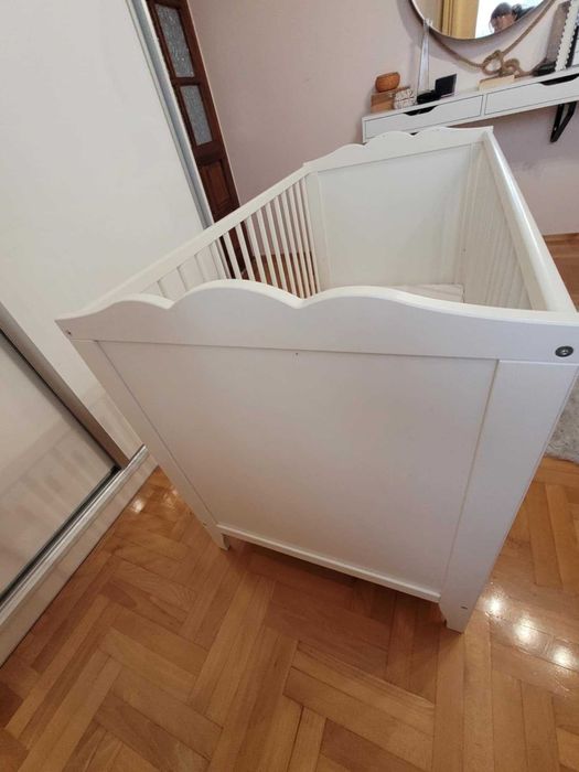Łóżeczko dzieciece ikea