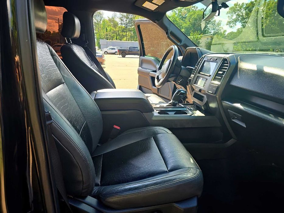 Ford F-150 XLT      2015