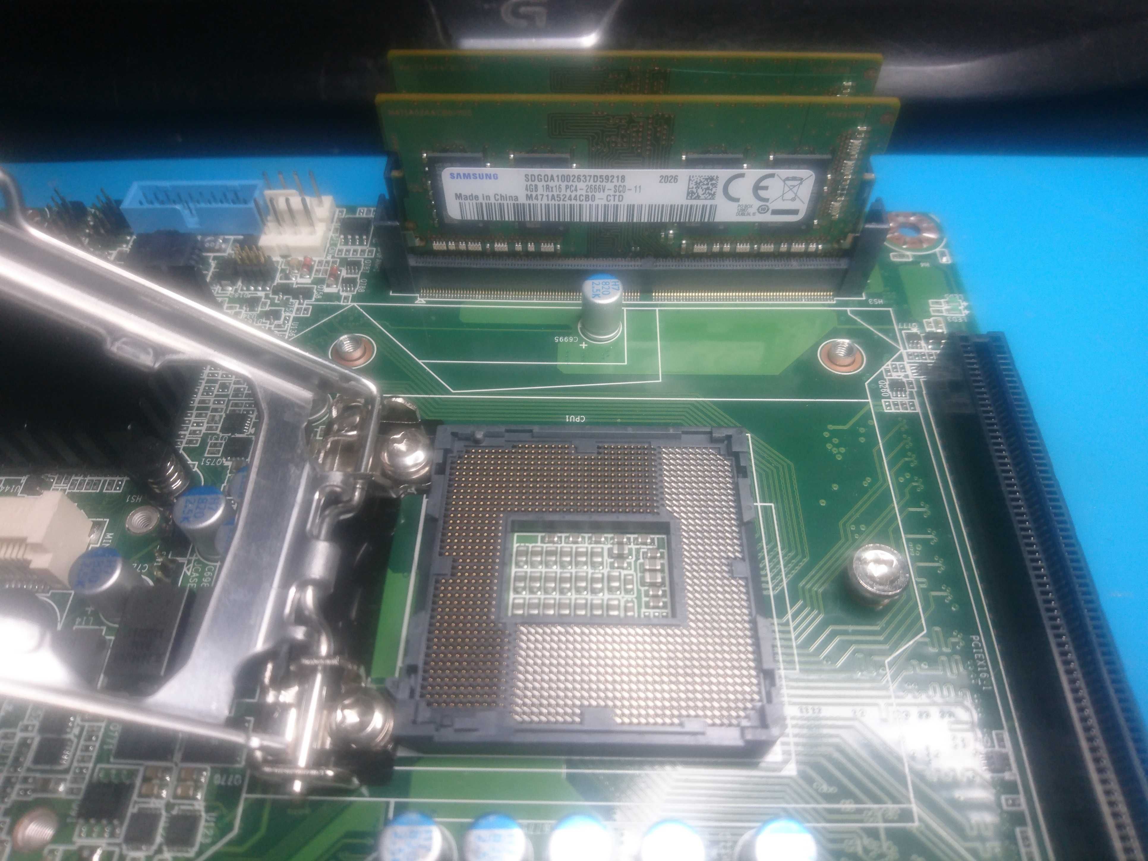 AIMB-275 Mini-ITX / s1151 / Dual LAN, PCIe 3 x16/m2 + 8Gb Ram
