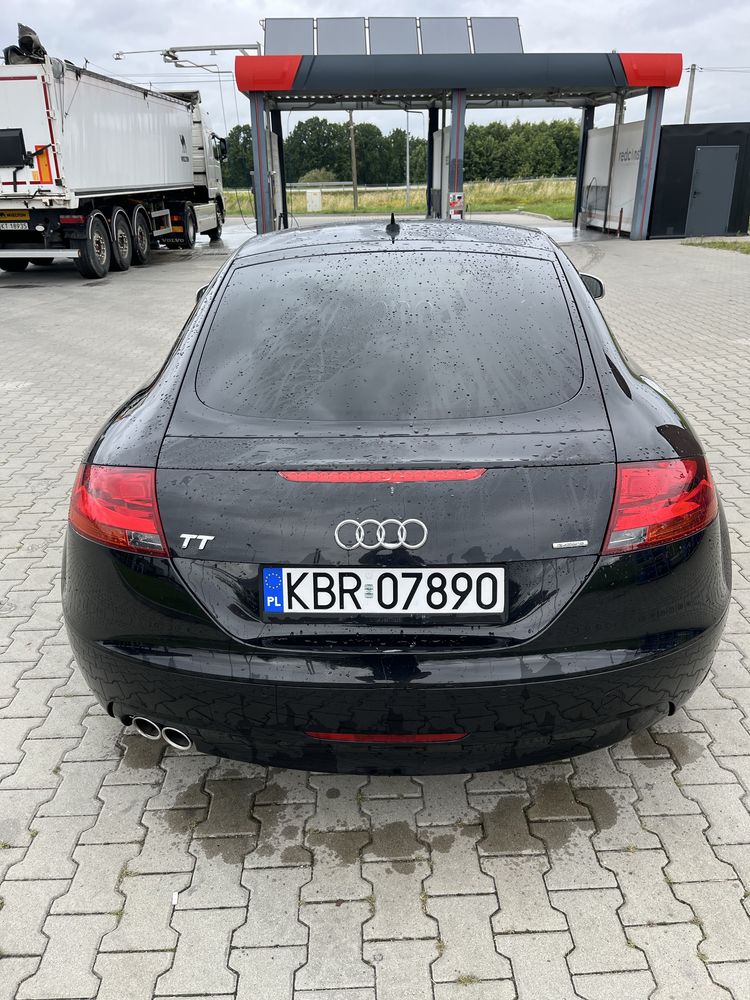 Audi TT 2.0 TDI quattro, stan perfekt !