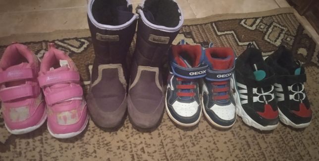 Дитяче взуття  для хлопчика і дівчинки