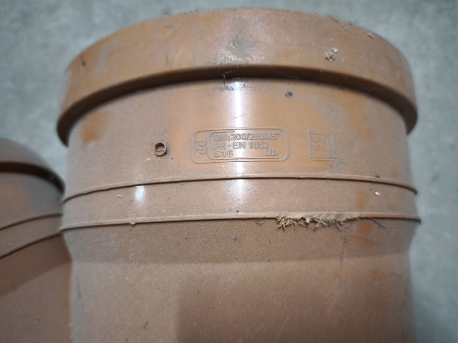 Trójnik kanalizacyjny 200/200/45st