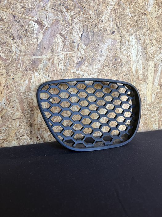 Grelha favo de mel Seat Ibiza 6L