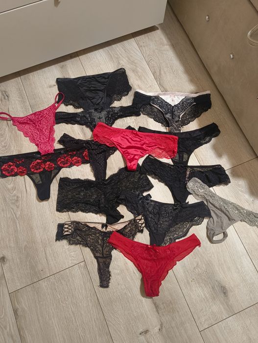 Komplet majtek koronkowych stringi brazyliany r.M 14 sztuk