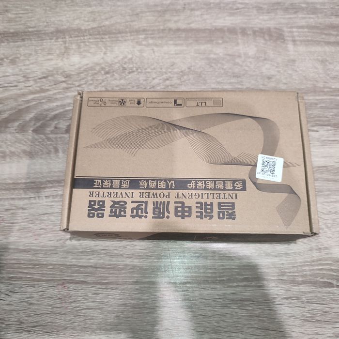 Інвертор 1000W 12V → 220V (Pure Sine Wave, CHANGI CU-10000)