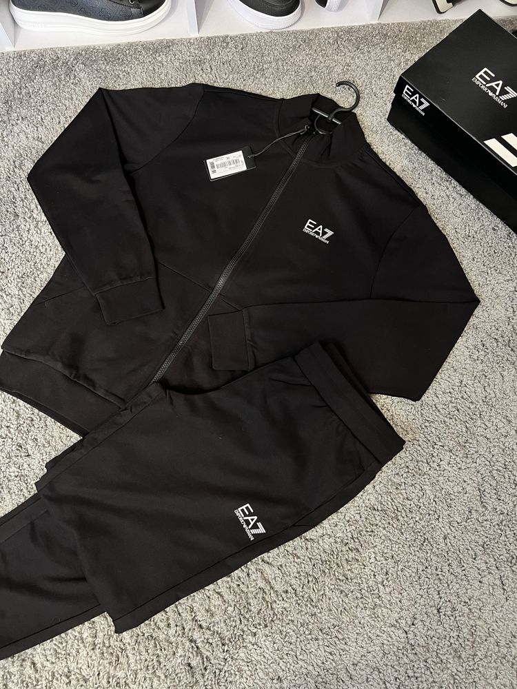 Спортивний костюм EA7 Emporio Armani Оригінал Армані кофта