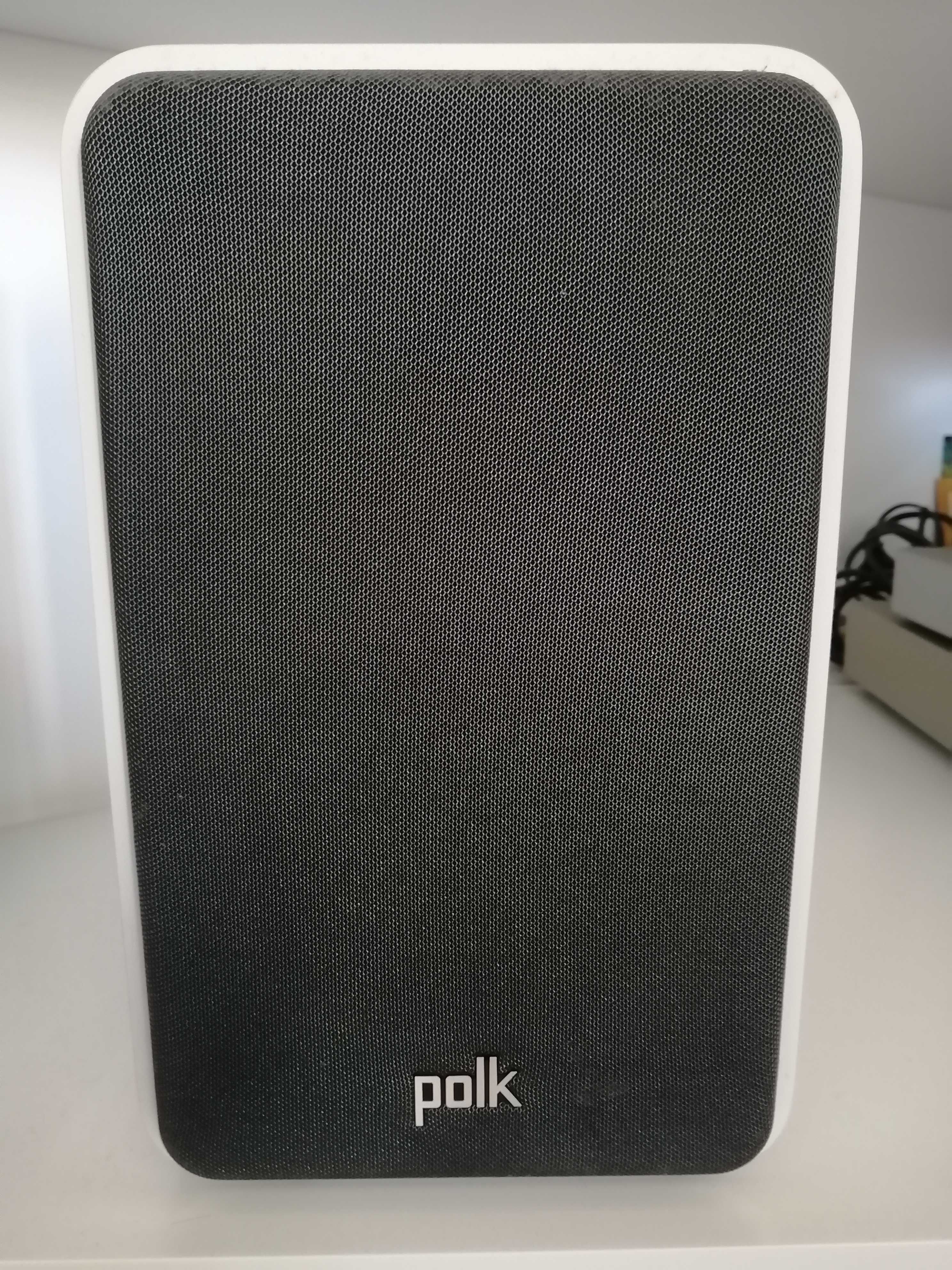 Amplificador Rotel e Colunas - Polk Audio Signature S15E White