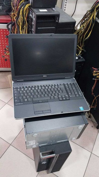 Dell E6540  (15.6 IPS/Core i5 4310m/RAM 8/HDD 1Tb/Radeon HD 8790m 2Gb)