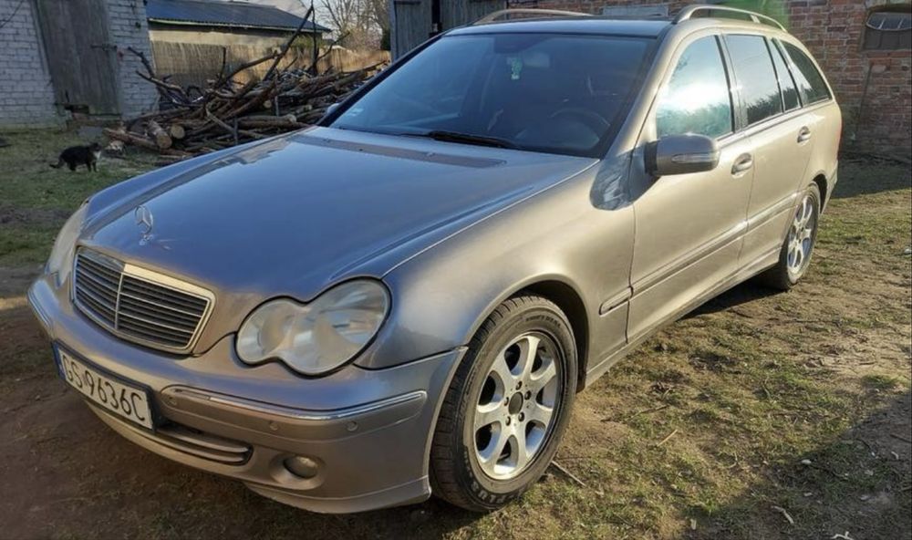 Zamiana/Sprzedaż•Mercedes-Benz C220 CDI 2.2 TDI Automat • 2007 r.