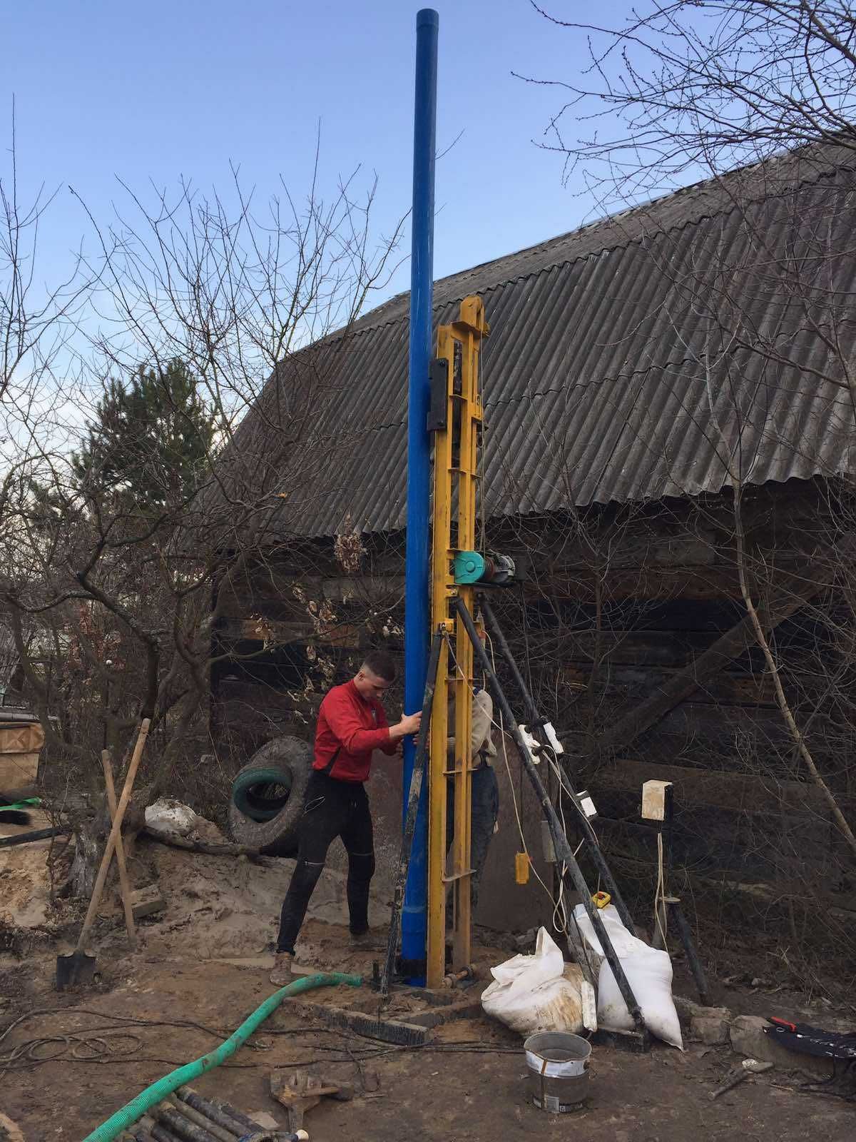 Бурение скважин в Броварском районе. Свердловина. Благоустрой.