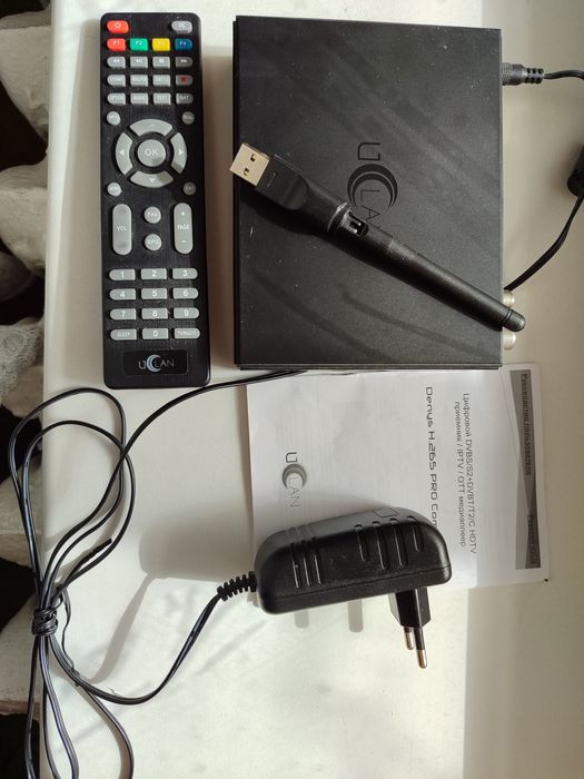 Продам ресивер Uclan Denys H.265  Pro Combo