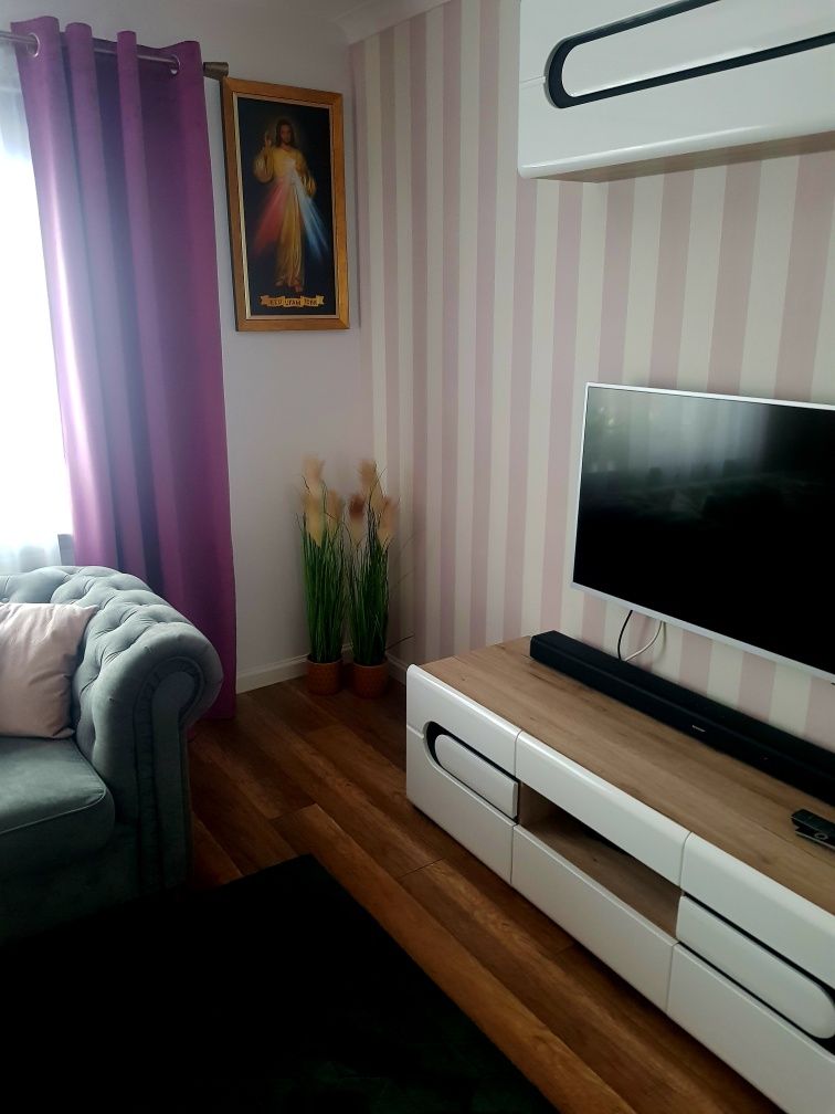 Szafka rtv Byron