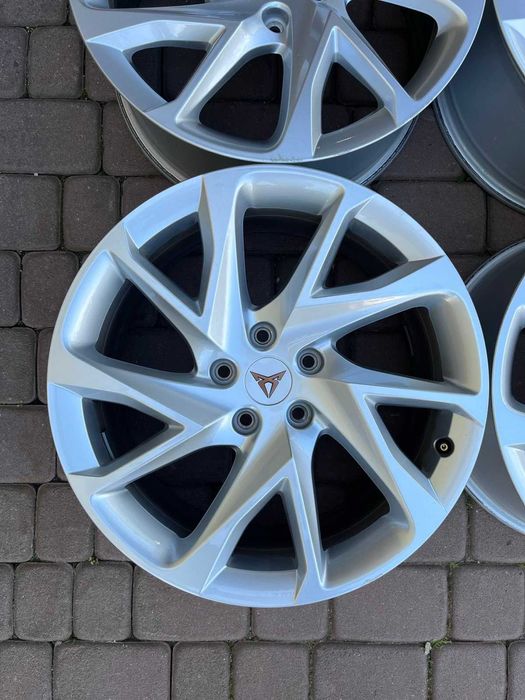 Oryginalne alufelgi Seat 5x112 18 cali CUPRA FORMENTOR