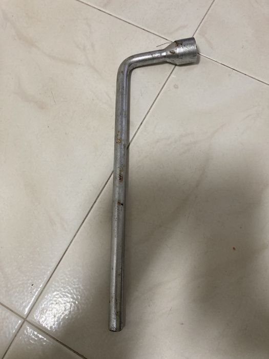 Triangulo sinalisacao e chave