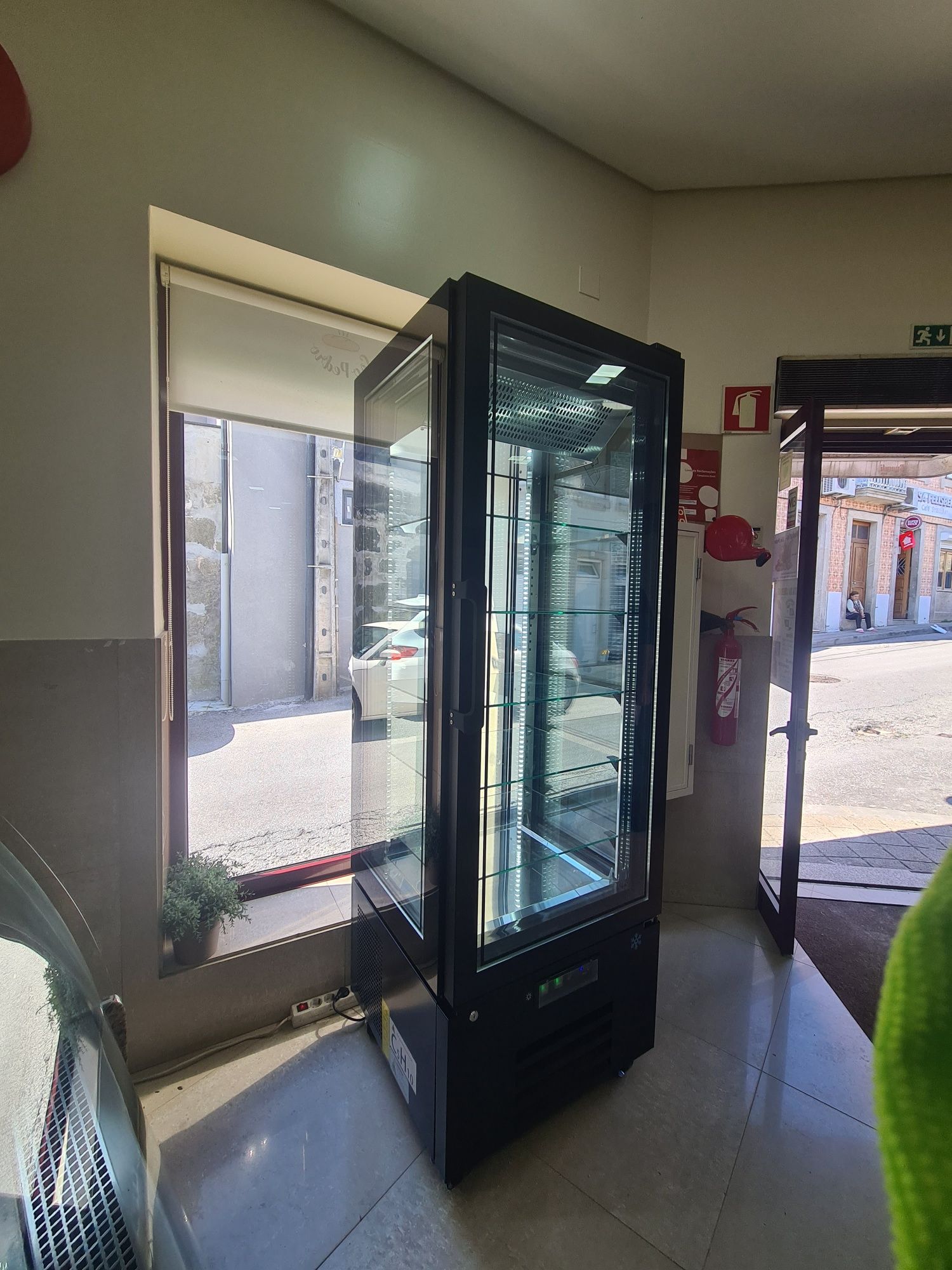 Expositor de sobremesas