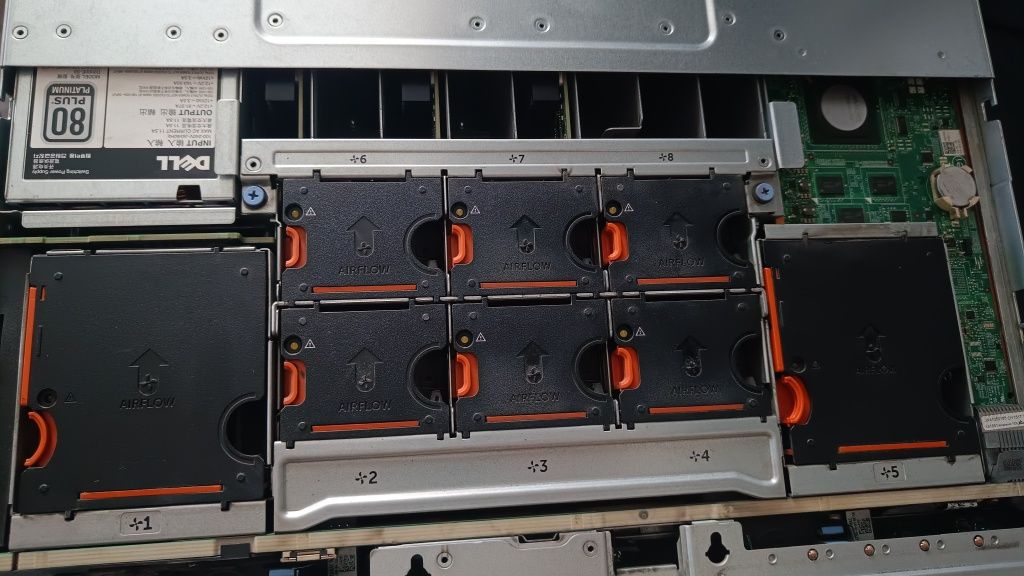 Serwer Dell 6x Xeon E5-2680v3 2x2000W 3 x Dell E02B  Dell FX2s