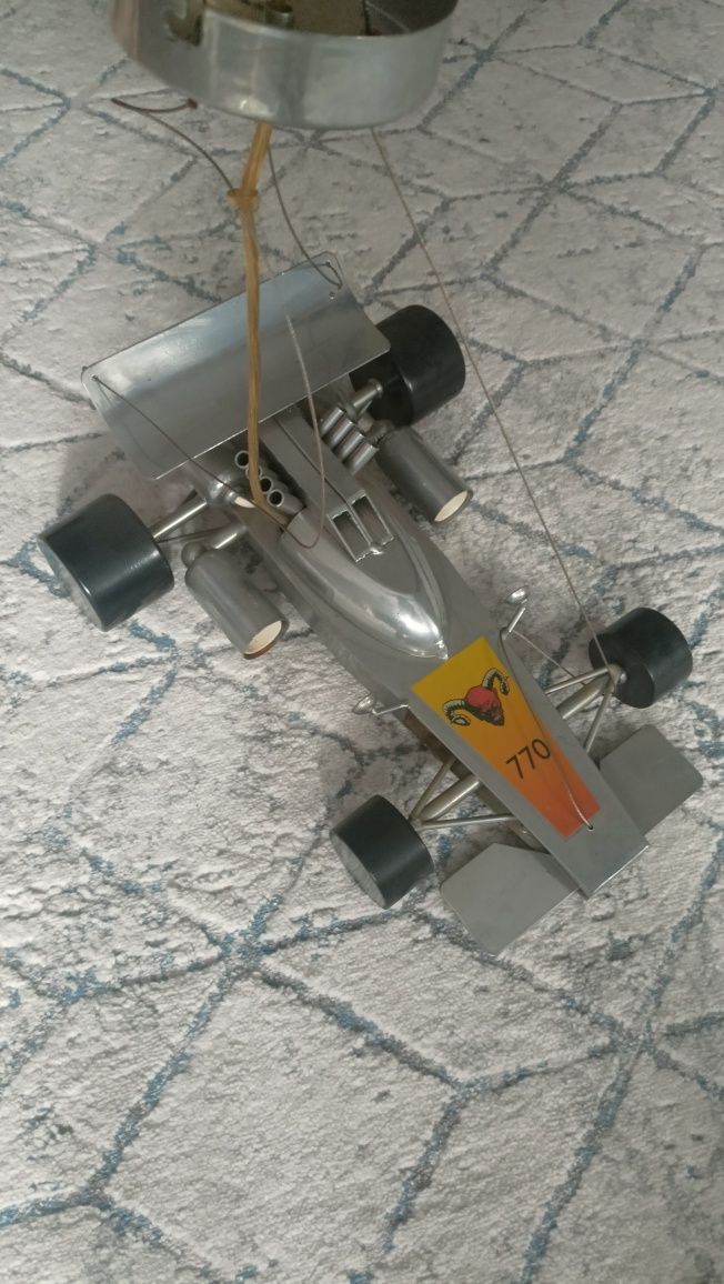 Żyrandol Formuła F1