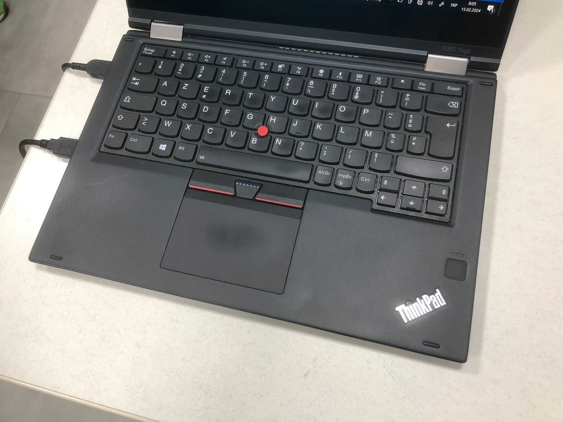 Lenovo ThinkPad Yoga X380: Стильний і потужний ноутбук з сенсорний