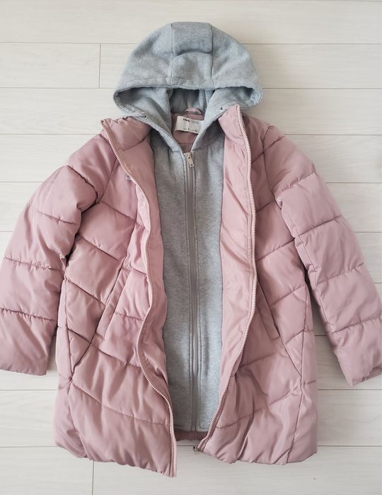 Зимова жіноча куртка