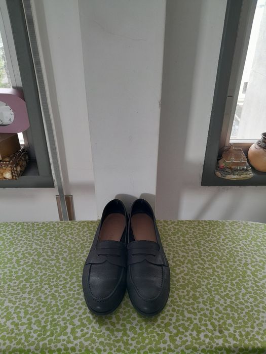 Vendo Sapatos de Senhora muito bonitos como novos