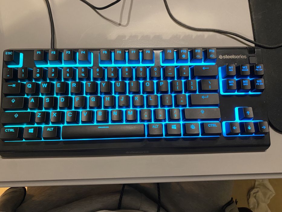 Klawiatura steelseries apex 3 i myszka steelseries aerox 3