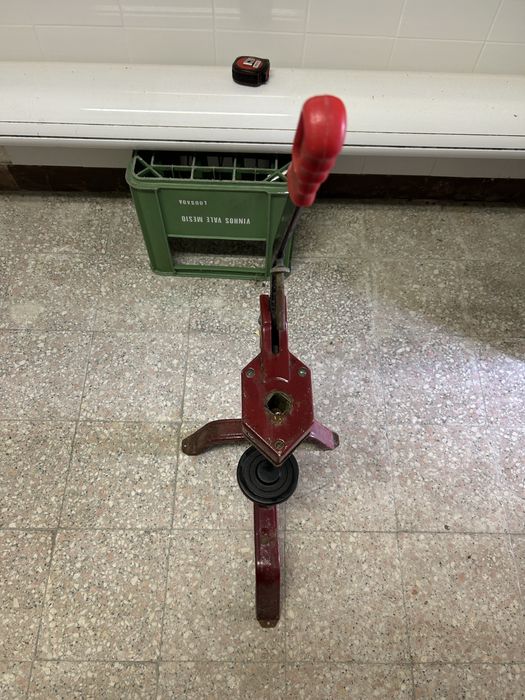 Arrolhador de garrafas