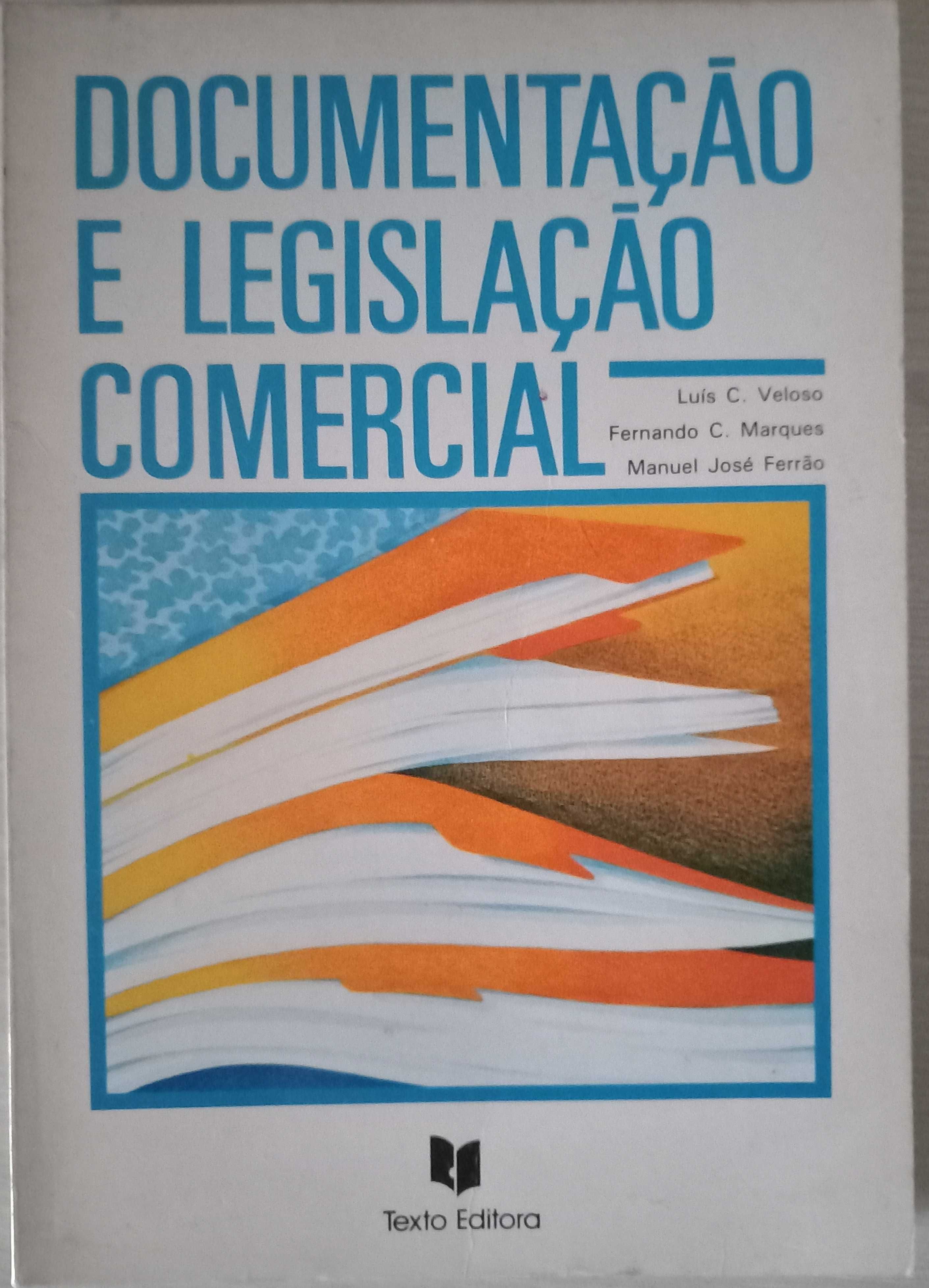 Livros antigos variados