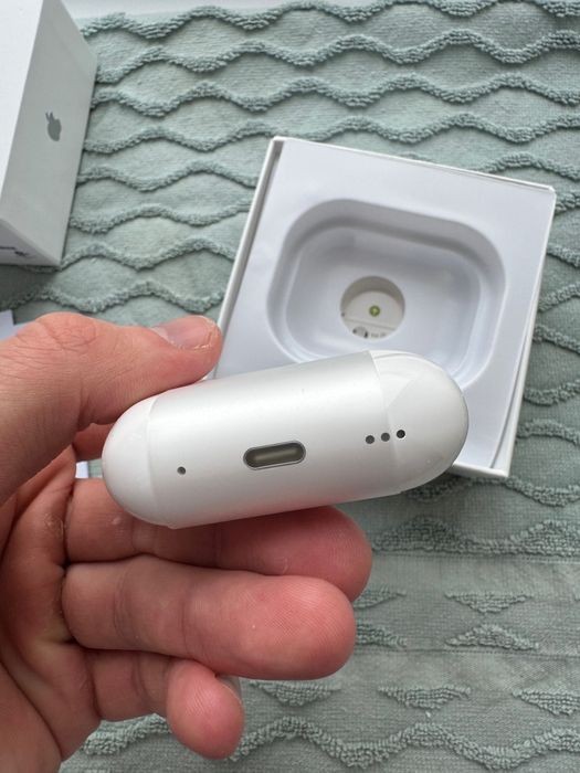 Навушники AirPods Pro 2 (2024 generation) / Беспроводные наушники