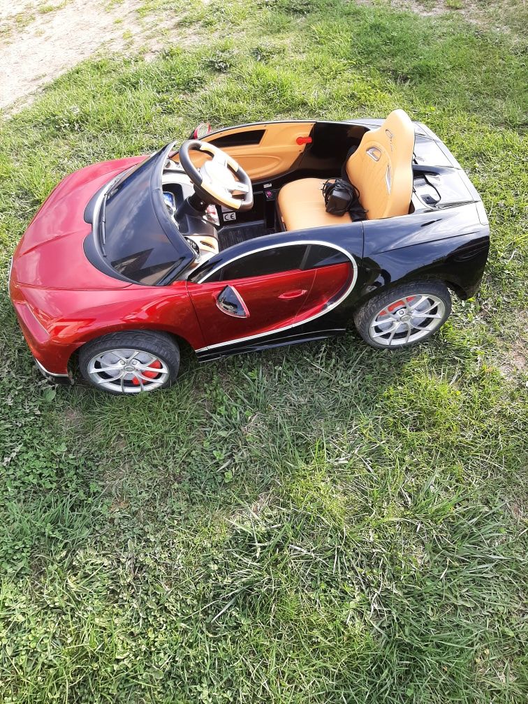 Samochód na akumulator bugatti