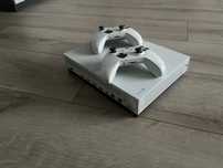 X box one bialy