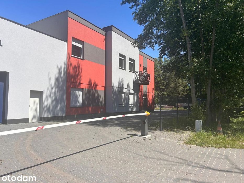 Nowoczesny budynek mieszkalno-biurowy