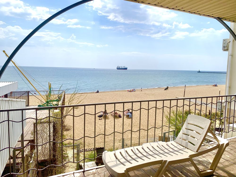 Сдам котедж на  березі моря -від 3500 грн/доба