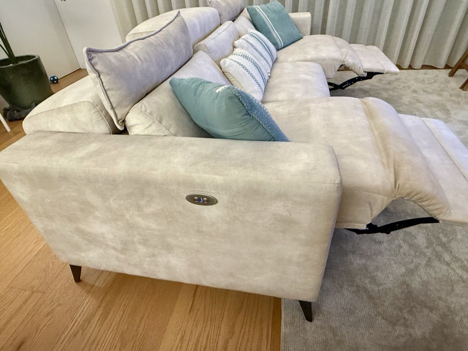 Sofá 3 Lugares com relax electrico 2 lados