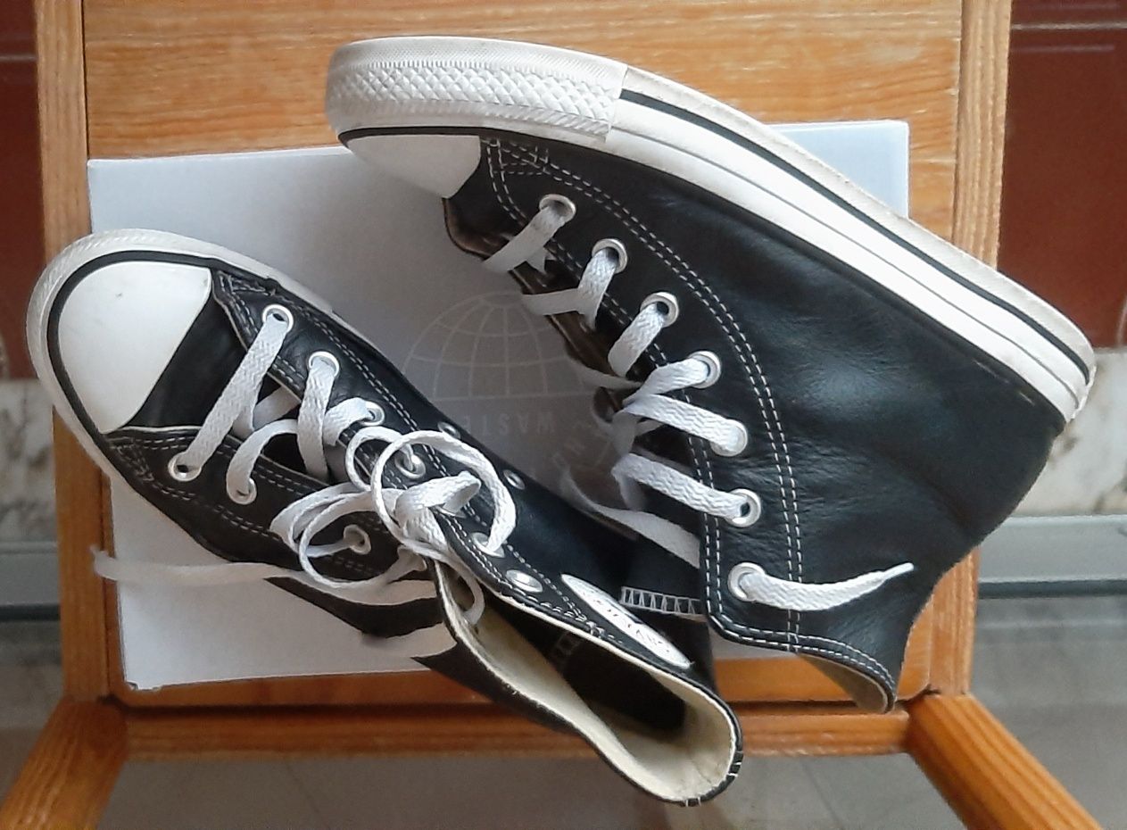 Tenis All Star n38 originais, em pele bom estado