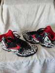 Nike Ténis modelo Lebron James