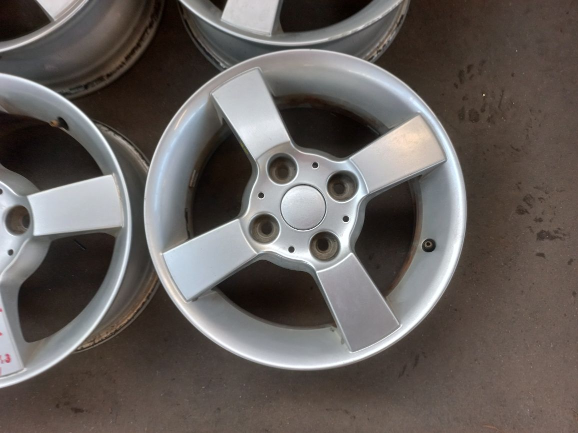 Alufelgi 15" 4x114,3 Smart