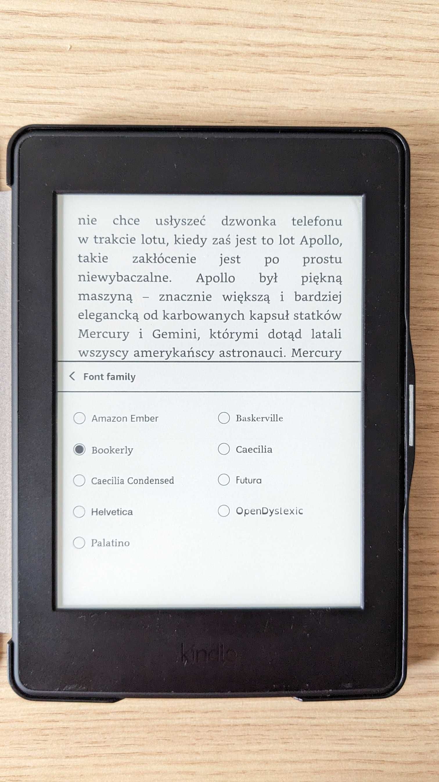 Czytnik Kindle Paperwhite 3 (7 gen) dysk 4GB, folia,etui,pudełko,kabel