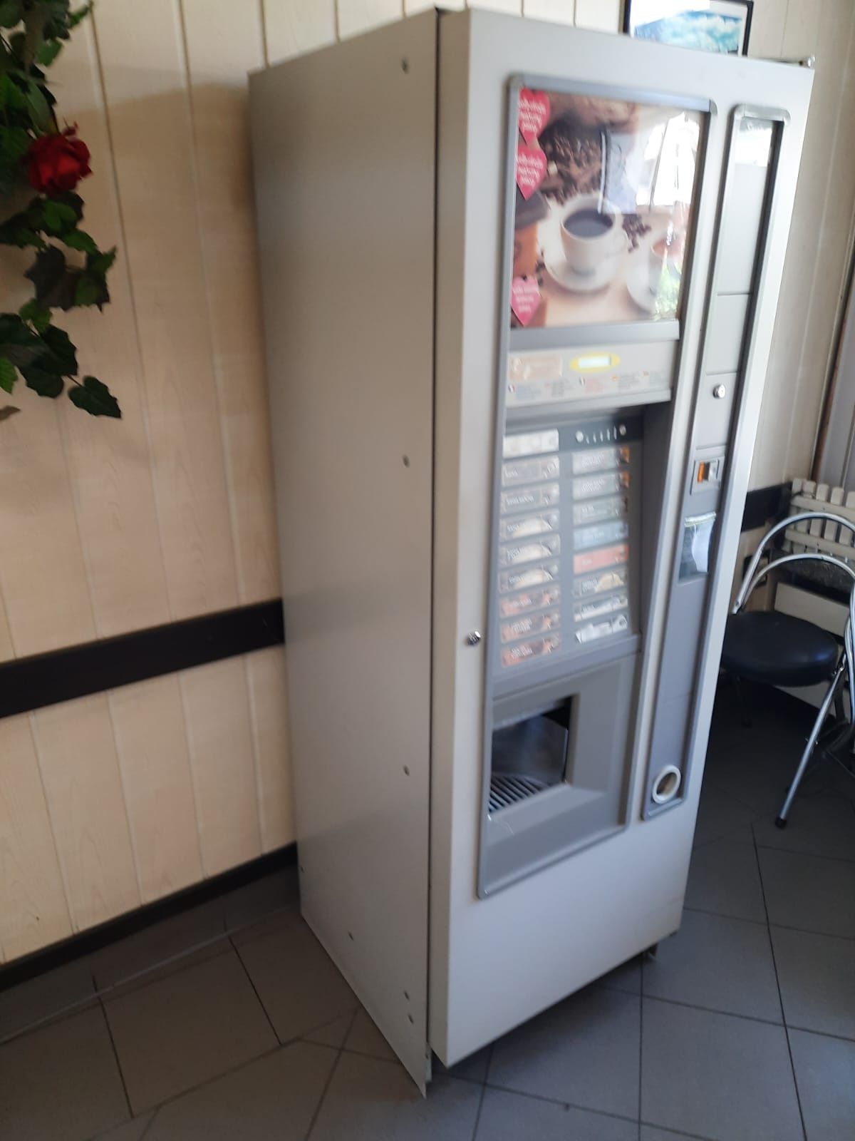 ZANUSSI SPAZIO automat do kawy, herbaty, napojów zimnych i ciep