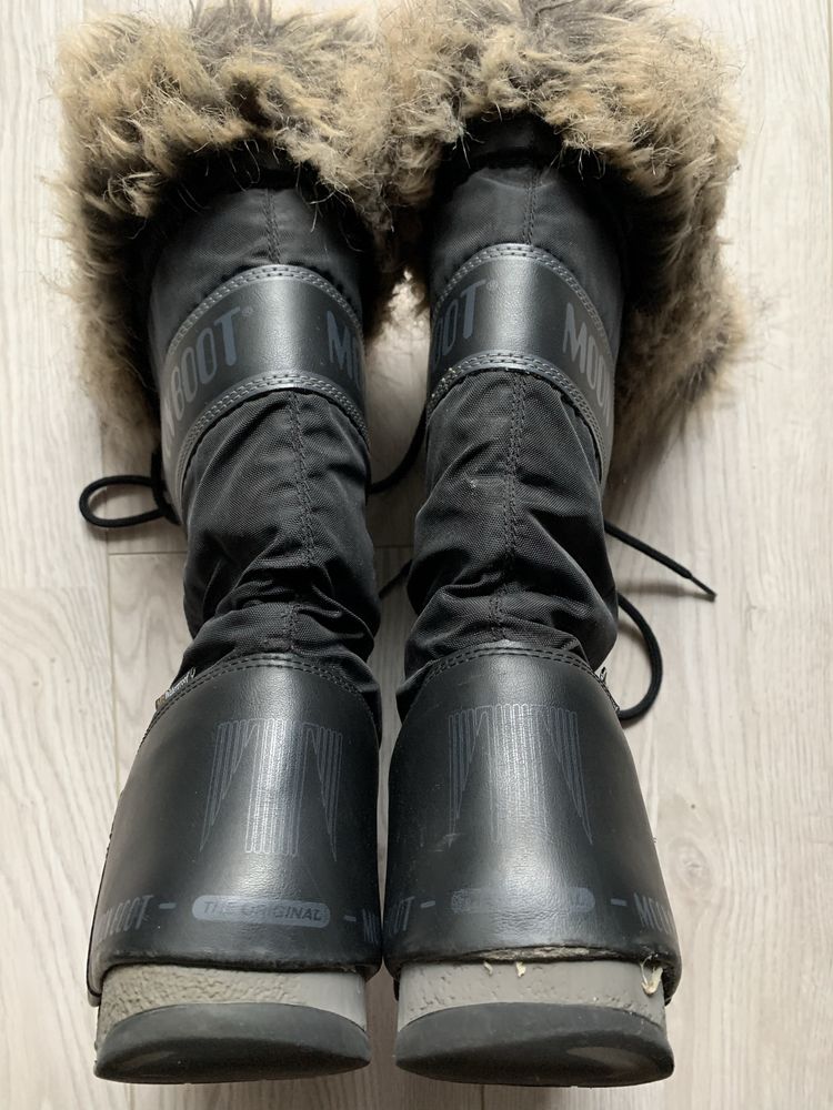 Moon Boot, rozm. 42, uszkodzone