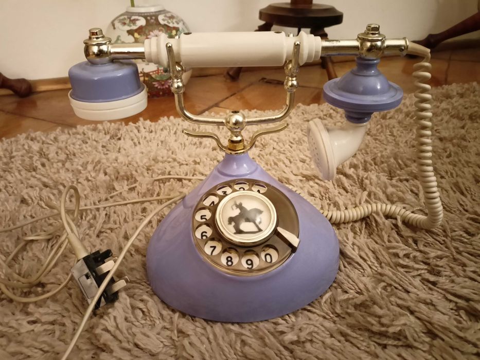 Oryginalny, elegancki telefon retro rosyjski/radziecki 1991