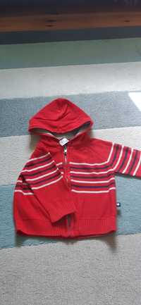Czerwony zapinany sweterek 5.10.15 roz. 68