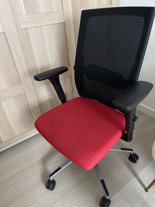 Fotel biurowy Level BS