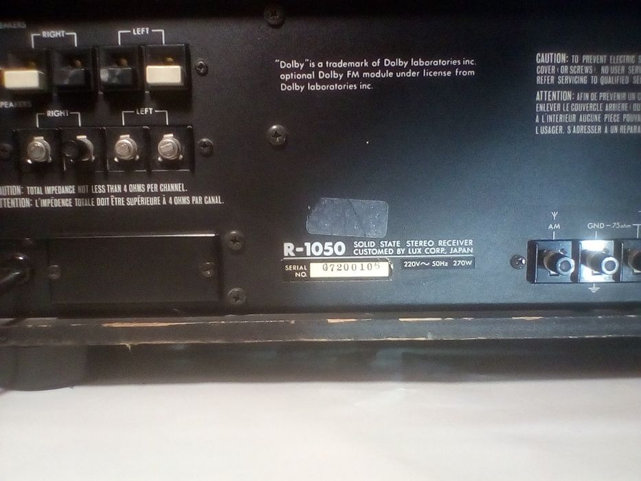 amplituner Luxman R-1050