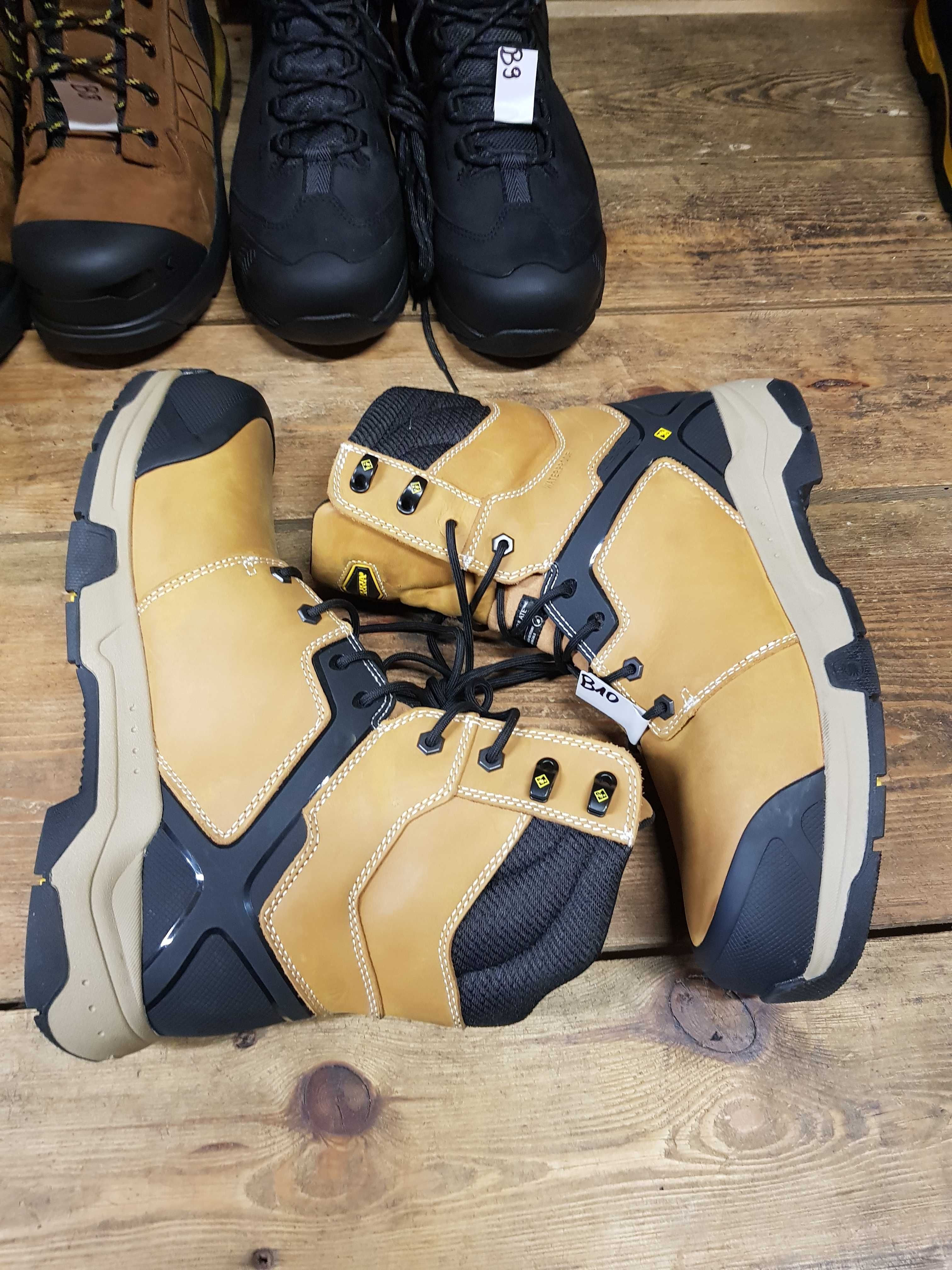 Buty robocze TERRA rozm 43,5 wkł 29,5 cm S3