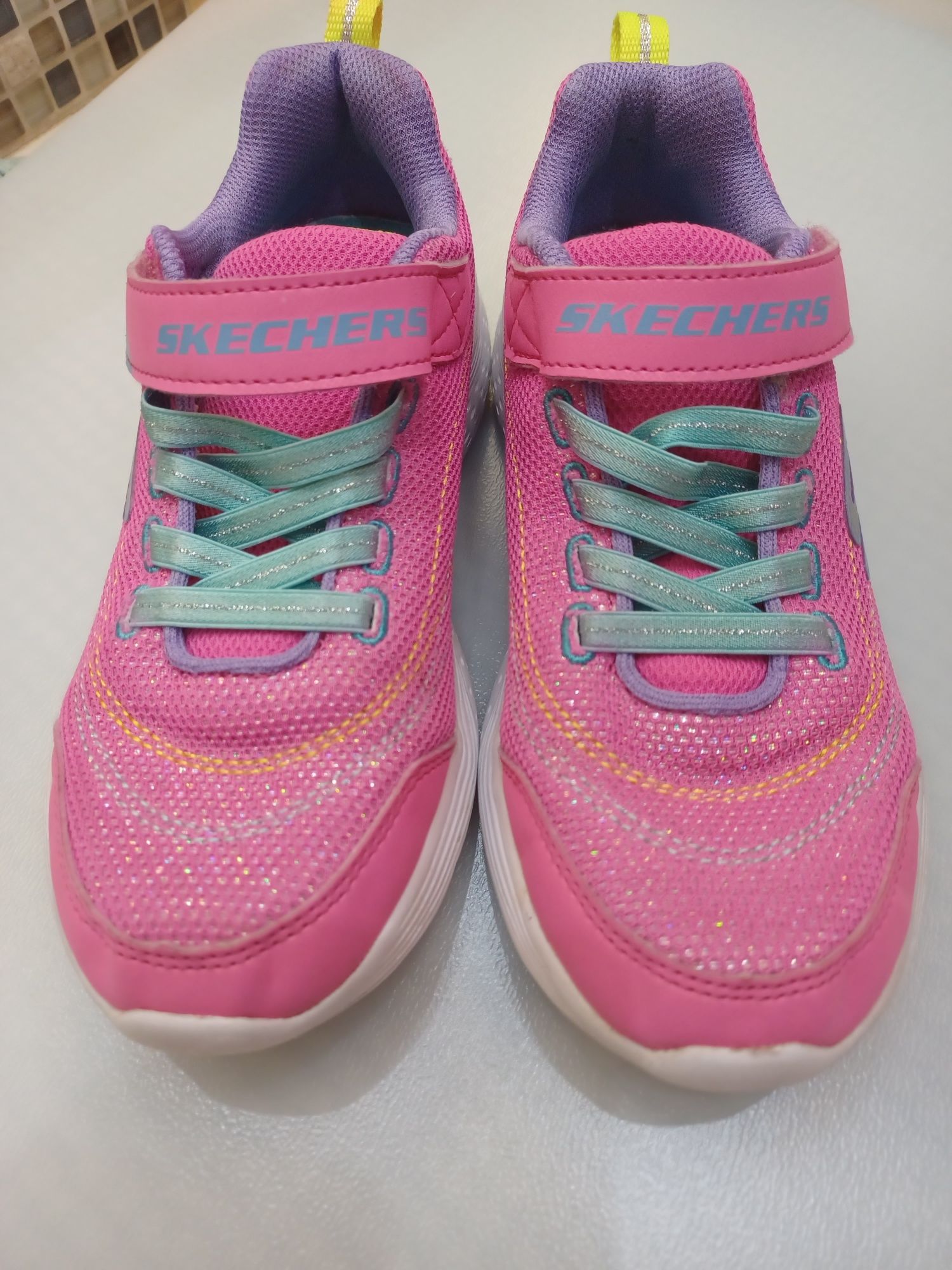 Buty dziewczęce Skechers