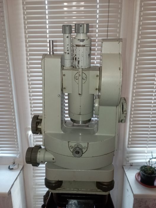 Теодолит carl zeiss theo 020a