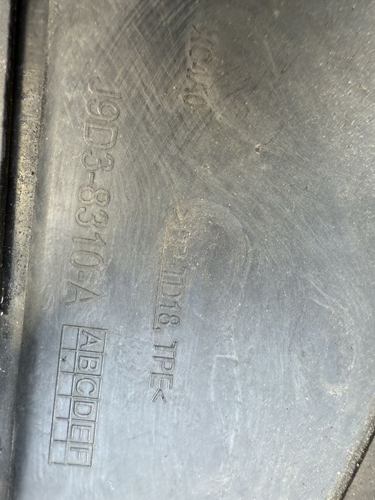 Жалюзі воздухозаборник Jaguar I-Pace 18-23 J9D3-8310-a